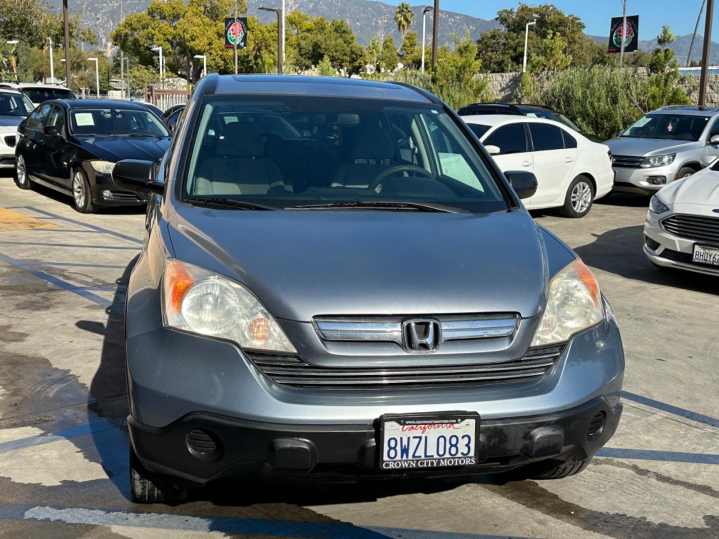 2009 /GRAY Honda CR-V EX 2WD 5-Speed AT (JHLRE38509C) with an 2.4L L4 DOHC 16V engine, 5-Speed Automatic transmission, located at 30 S. Berkeley Avenue, Pasadena, CA, 91107, (626) 248-7567, 34.145447, -118.109398 - One Owner!Moon-roof! Wheel ABS! This 2009 Honda CR-V EX 2WD looks and drives good. This vehicle comes with a dealer 30 day / 1,000 Mile Warranty ( call us for details) and with Options up to 5 years / 100,000 Mile Warranty. Bad credit? We can help! We are the bank. Buy with confidence! All of our - Photo#8